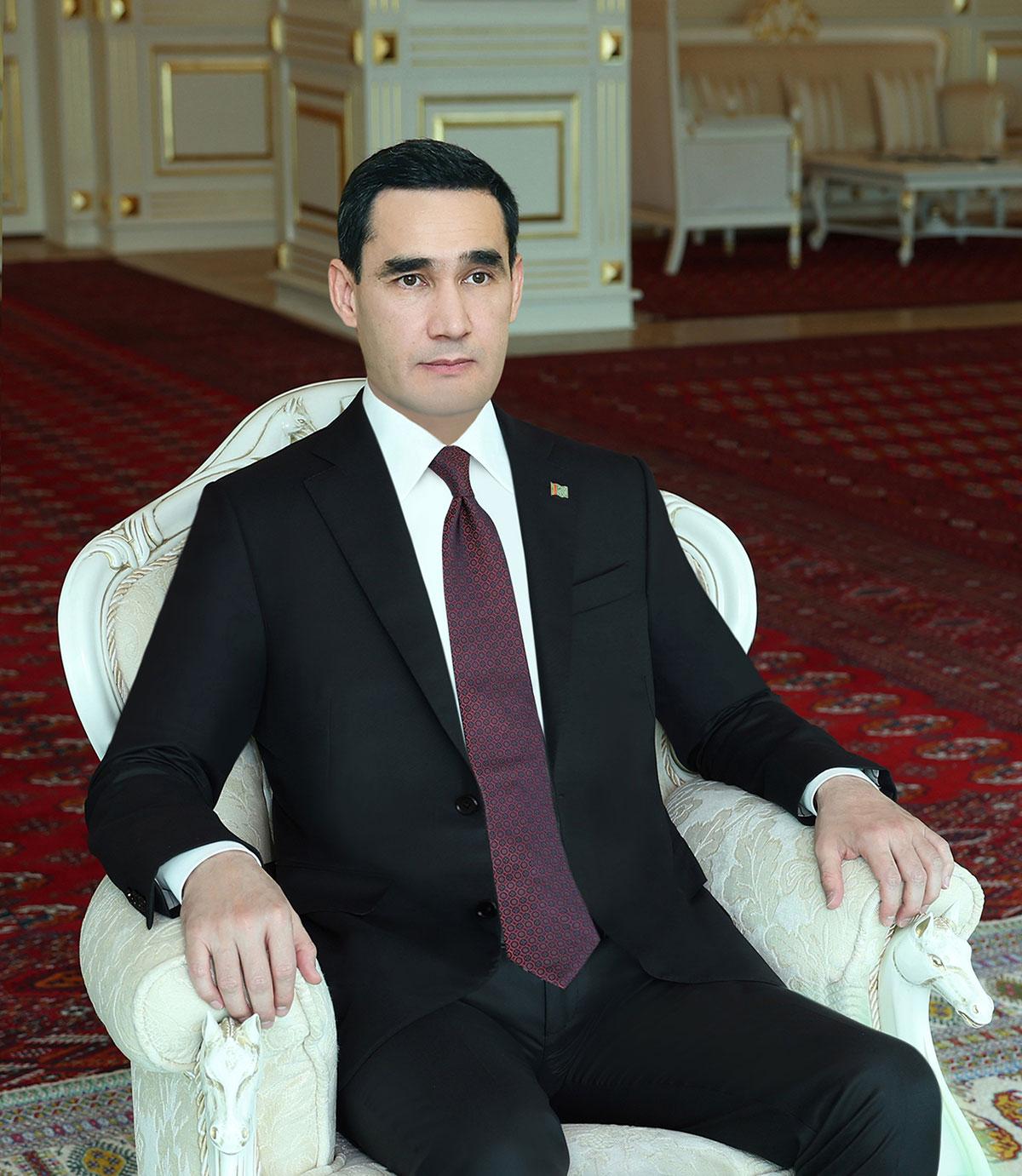 https://tds.gov.tm/assets/news/turkmenistanyn-prezidenti-bayramcylyk-dabaralaryna-gatnasdy-04-08-2025-12-51-46/X6GJw4TWJL.jpg
